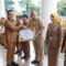 Awali 2026, Wali Kota Batu Nurochman Beri Penghargaan bagi ASN Terinovatif