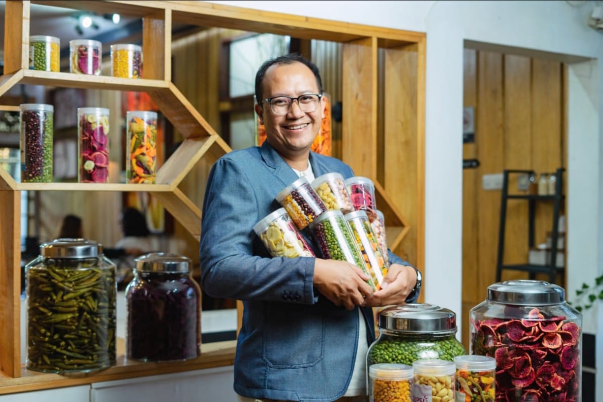 Keripik Sayur Berpotensi Jadi Menu Makanan Bergizi Gratis Paket Kering