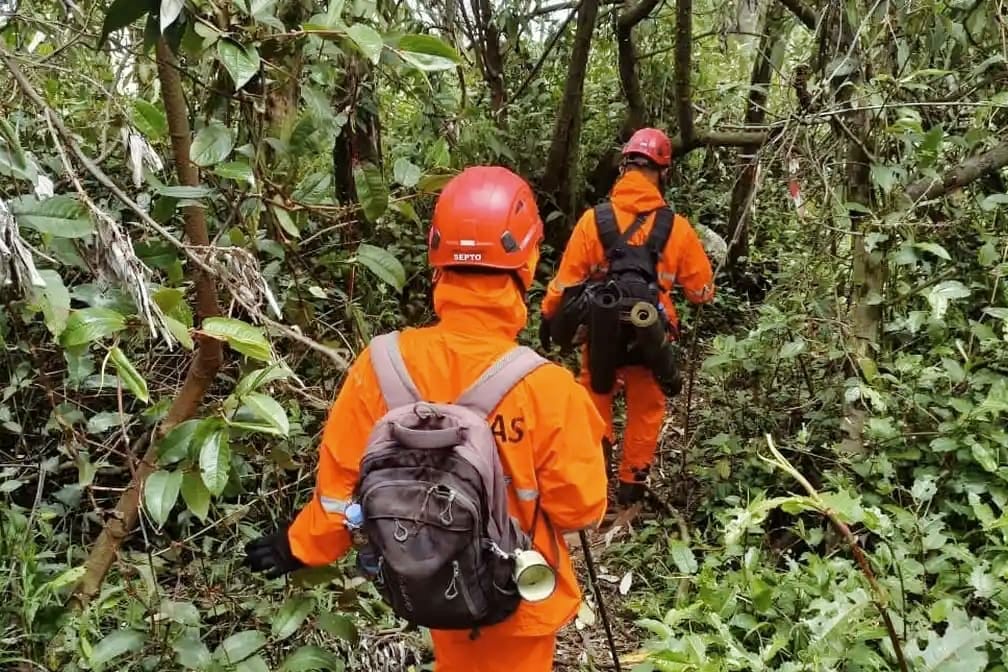 Proses pencarian pendaki hilang di Gunung Slamet. (Dok Basarnas) Pendaki Asal Magelang yang Hilang di Gunung Slamet Ditemukan Meninggal Dunia