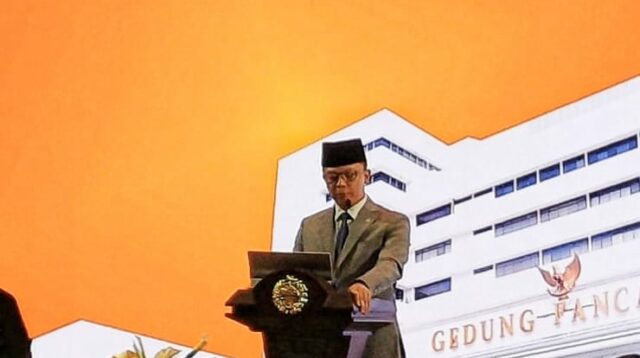 Menlu Sugiono Sebut Dunia Masuk Zona Abu-abu, Indonesia Tempuh Diplomasi Realistis