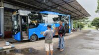 Bus Trans Jatim di Terminal Hamid Rusdi, Kota Malang. (gus)