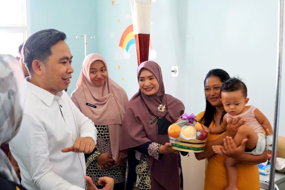 Gus Fawait Minta Fasilitas Pasien Harus Lebih Mewah dari Ruang Pejabat Kesehatan