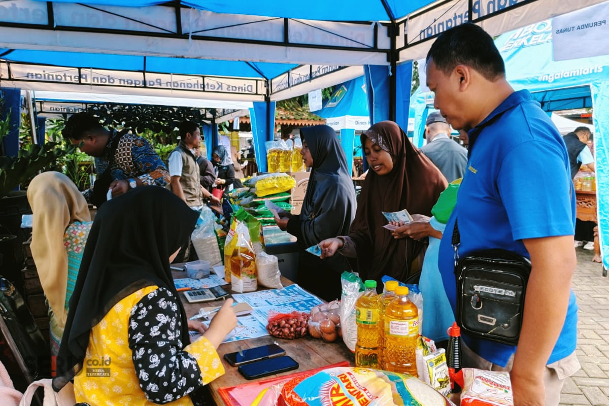 GPM diserbu warga, karena harga bahan pokok lebih terjangkau. (bas)