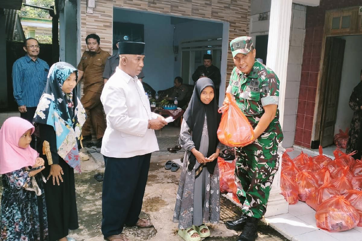 Danramil Kedungkandang Hadiri Santunan HIPPAM Sumber Tlogowaru Makmur