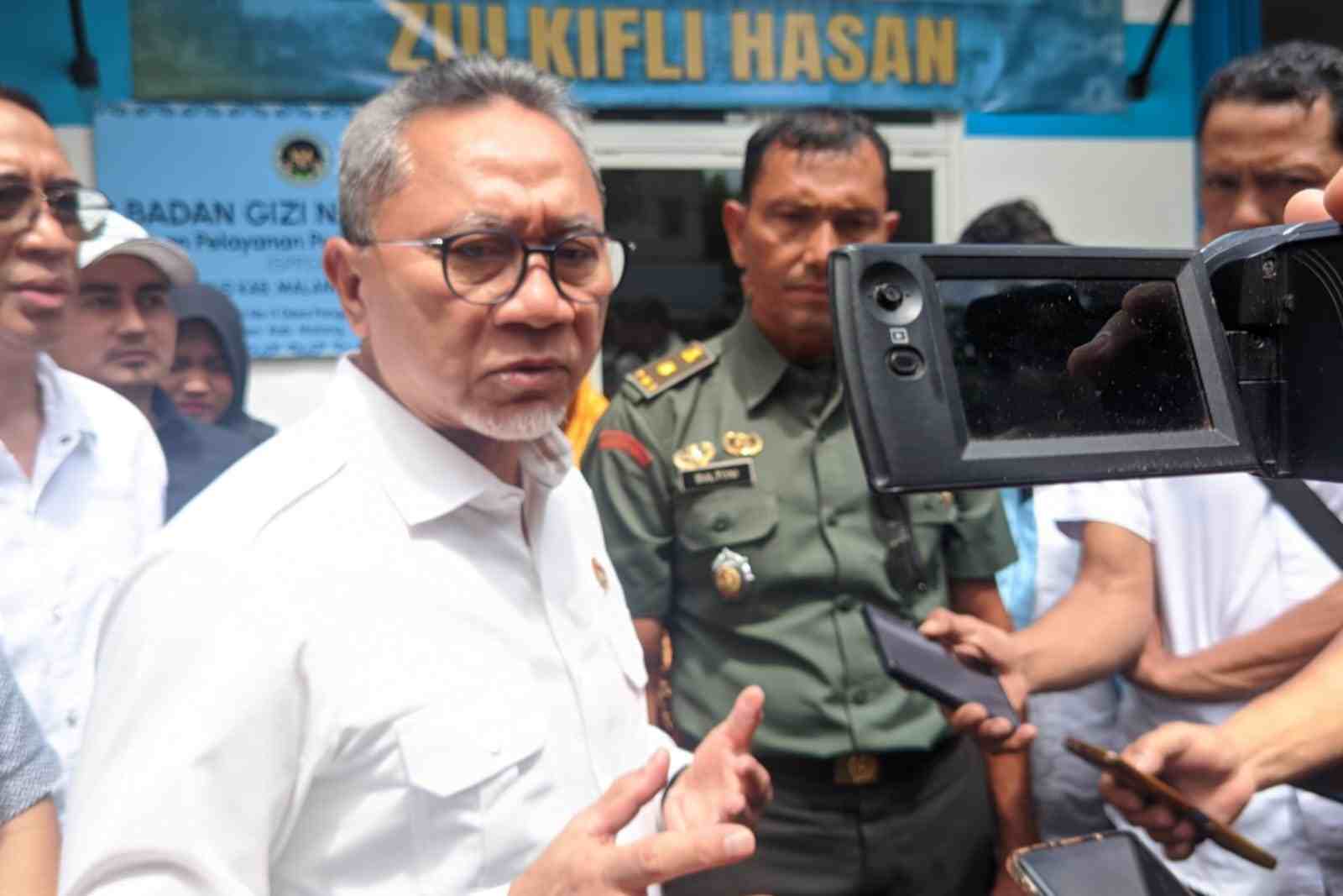 Zulhas Pastikan Pembangunan SPPG dan Gerai KDKMP Berjalan Sesuai Target 1 Zulhas Pastikan Pembangunan SPPG dan Gerai KDKMP Berjalan Sesuai Target