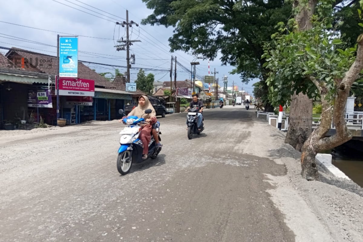 Jalan Kepanjen-Pagak. (Wul) 