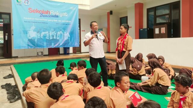PWI Malang Raya dan Diskominfo Kota Malang Bekali Siswa Sekolah Rakyat dengan Keterampilan Dasar Jurnalisme