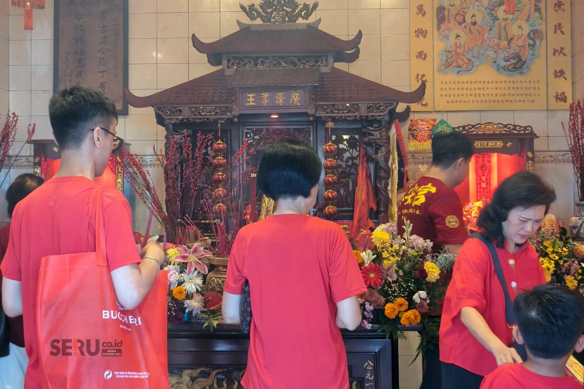 Perayaan Tahun Baru Imlek di Klenteng Eng An Kiong berlangsung khidmat. (Seru.co.id/bas) Klenteng Eng An Kiong Rayakan Imlek, Tahun Kuda Api Bawa Harapan Baru