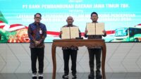 bank jatim Perkuat Ekonomi Desa, Bank Jatim dan Kemendes PDT RI Tandatangani Perjanjian Kerja Sama