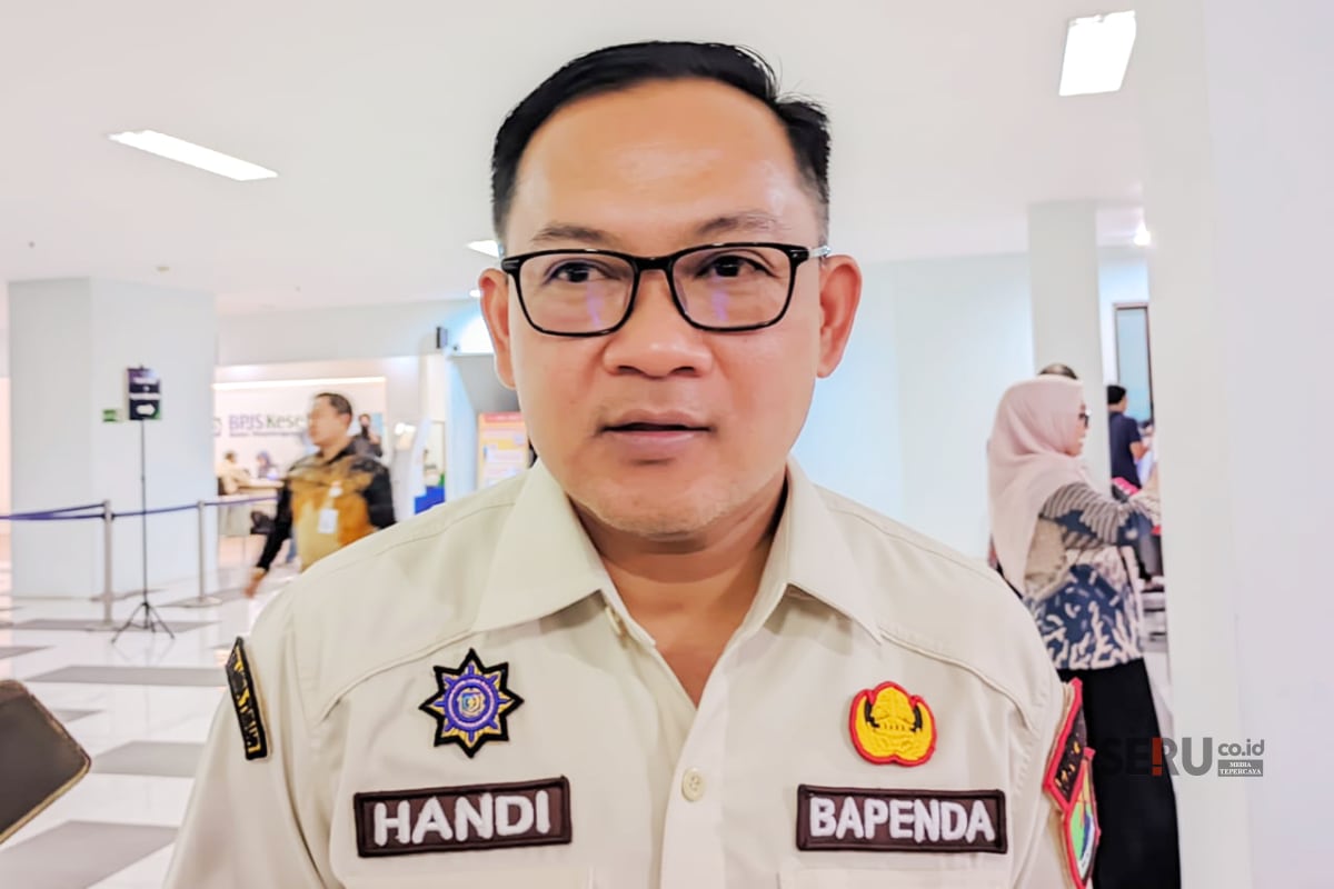 Bapenda Kota Malang Tak Naikkan PBB 2026, Gratiskan Wajib Pajak Rp30.000 1 Badan Pendapatan Daerah (Bapenda) Kota Malang tidak menaikkan Pajak Bumi dan Bangunan (PBB) pada tahun 2026. Pemkot Malang justru memberikan kebijakan ....
