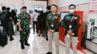 Babinsa Klojen Patroli Dialogis di Stasiun Baru Kota Malang, Jamin Keamanan dan Kenyamanan Penumpang
