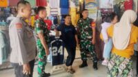 Babinsa dan Bhabinkamtibmas Sukoharjo patroli dialogis di Pasar Besar Malang. (ist) Babinsa dan Bhabinkamtibmas Sukoharjo Patroli Dialogis di Pasar Besar Malang