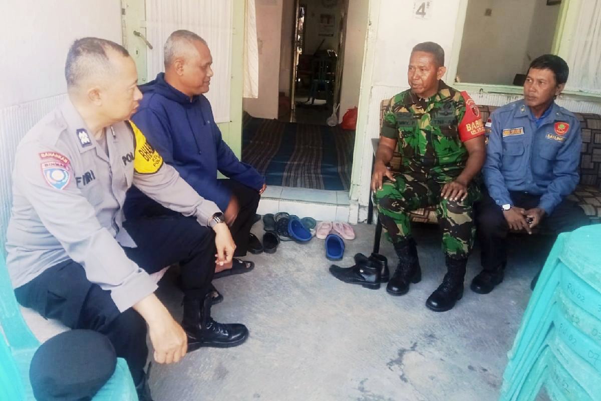 Babinsa Kesatrian Patroli Wilayah Pastikan Wilayah Aman dan Kondusif selama Lebaran