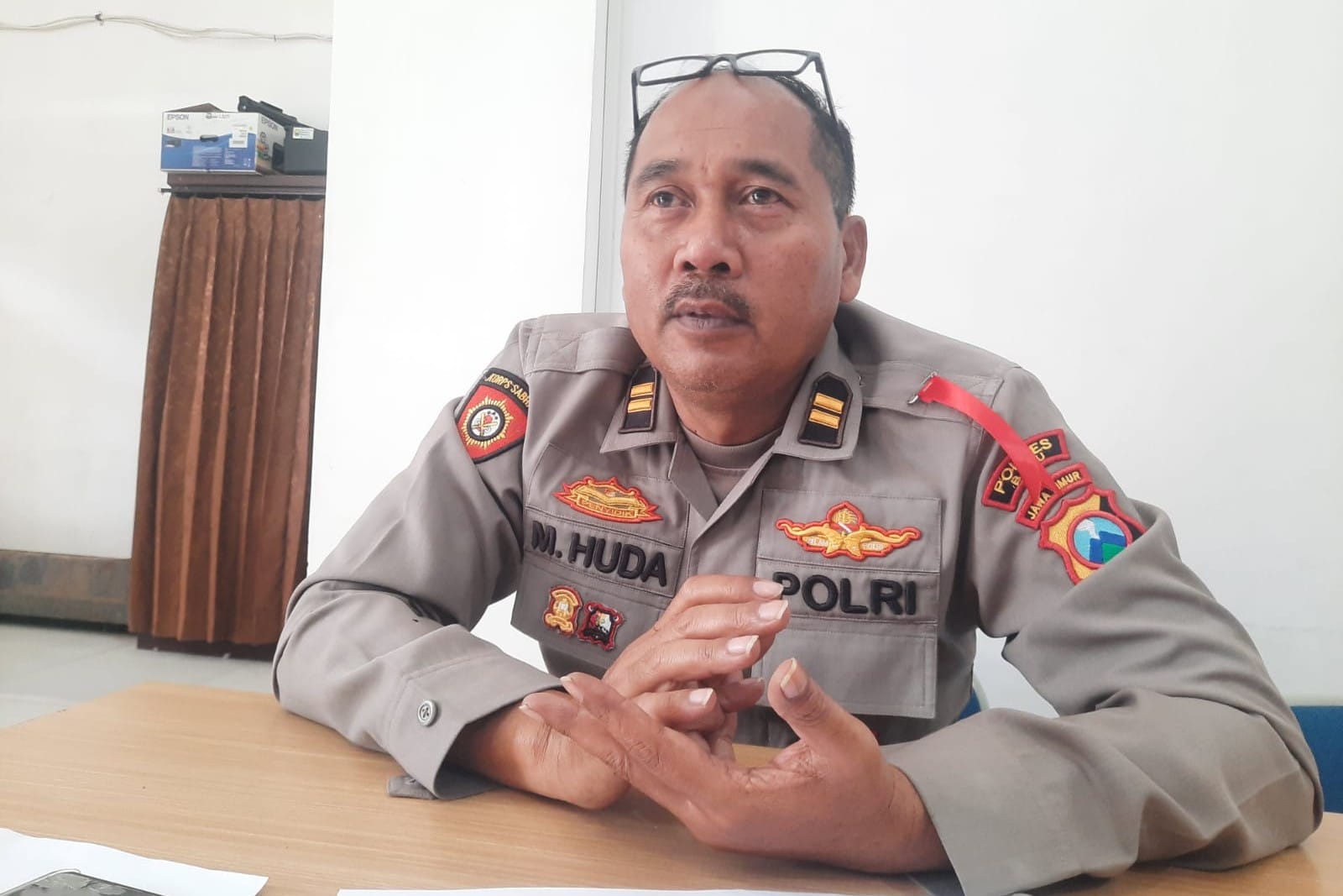 Polres Batu Imbau Warga Lapor Bhabinkamtibmas dan Tawarkan Penitipan Kendaraan Gratis