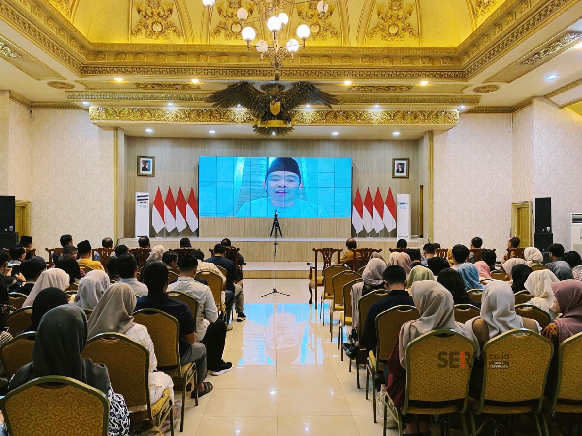 Dari Tanah Suci Bupati Fawait Beri Arahan ke SPPG Jember