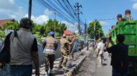 Satgas ITR Jember Tertibkan PKL di Kawasan Segitiga Emas