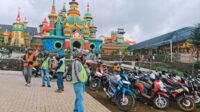 Shuttle motor bersiap melayani pengantaran pengunjung Mikutopia. (ist) Mikutopia Bawa Berkah, Ratusan Warga Tulungrejo Kini Kelola Unit Shuttle Wisata