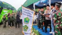 Pemberangkatan calon jemaah haji Kota Malang pada tahun sebelumnya. (rhd) 1.203 CJH Kota Malang 2026 Diberangkatkan 22-24 April dalam Tujuh Kloter, Ini Jadwalnya