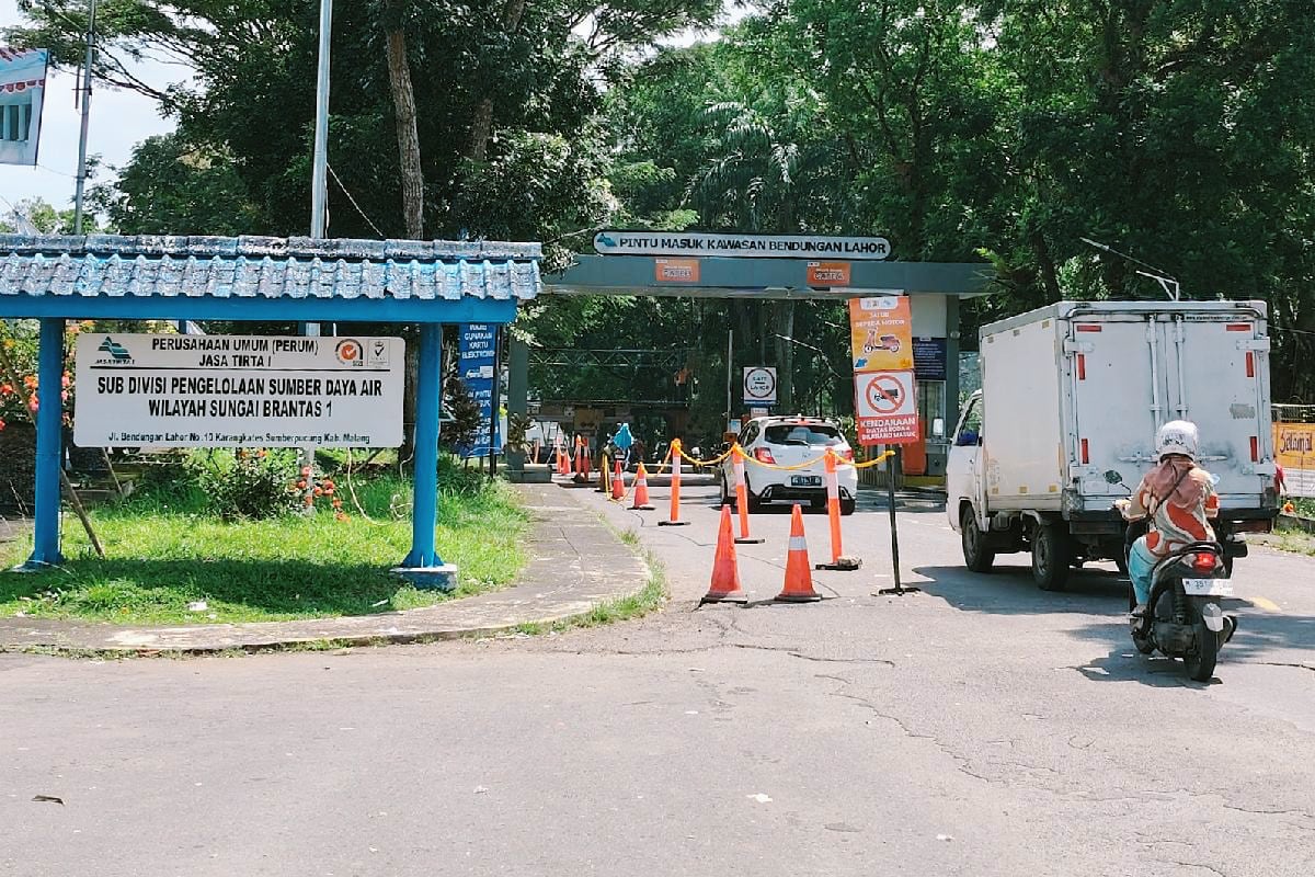 Perum Jasa Tirta I Pengamanan Obyek Vital Nasional Bendungan Lahor Pascaaksi Warga