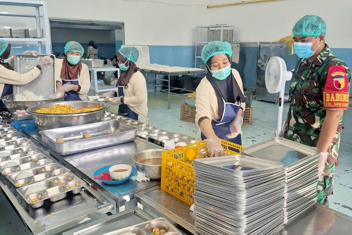 Babinsa Sukoharjo Monitoring dan Pendampingan Dapur MBG Jagalan