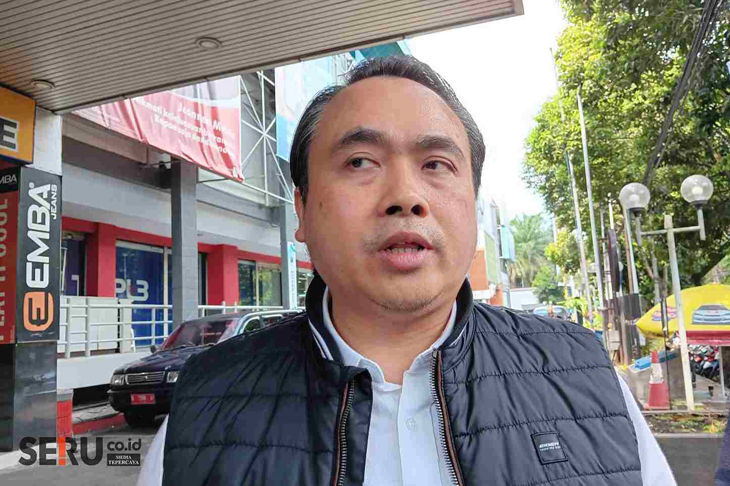 Kepala Disnaker PMPTSP Kota Malang copy_11zon Jaga Kondusivitas, Pemkot Malang Ajak Buruh Rayakan May Day Lewat Dialog