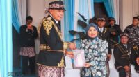 Wali Kota Malang mengapreasi kehadiran Buku Kuburan Londo Jilid 2. (Seru.co.id/bas) Buku Kuburan Londo Jilid 2 Singkap Tabir Dinamika Sejarah 112 Tahun Kota Malang