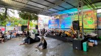 Salah satu penampilan seni budaya dalam kegiatan Halal Bihalal Seniman, Musisi dan Pelaku Wisata Kota Batu. (ist) Seniman, Musisi, dan Pariwisata Kota Batu Melebur dalam Halal Bihalal di BTM