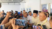Kepala Badan Gizi Nasional (BGN), Dadan Hindayana dan Bupati Jember Muhammad Fawait saat diwawancarai. (Seru.co.id/sgt) Datang ke Jember, Kepala BGN Sebut Program MBG Instrumen Strategis Tekan Angka Kemiskinan Daerah