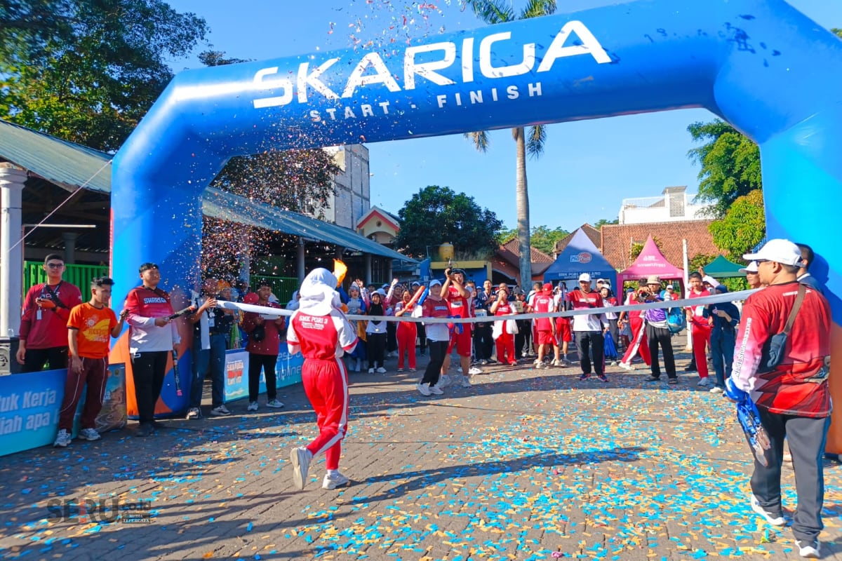 SMK PGRI 3 Malang menggelar lomba lari dalam rangkaian event 5KARIGA Merjoslari 112. (Seru.co.id/bas) 1.800 Siswa SMK PGRI 3 Malang Semarakkan 5KARIGA Merjoslari 112, Kampanye Hidup Sehat Ramah Lingkungan