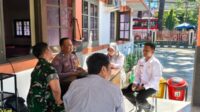 0833-01/Klojen melaksanakan kegiatan silaturahmi ke Sekolah Rakyat Malang (SRMA) 22 Kota Malang. (Ist) Babinsa Koramil 0833-01 Klojen Kunjungi SRMA 22 untuk Eratkan Silaturahmi