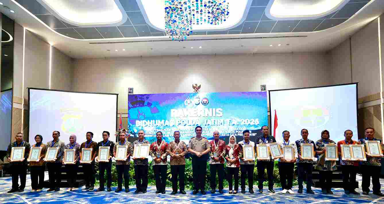 Hadapi Ancaman Hoaks Era AI, Bidhumas Polda Jatim Perkuat Manajemen Komunikasi Publik