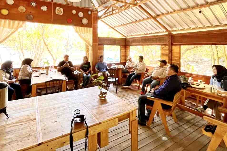 Fordewi Kota Batu Belajar Strategi Pengelolaan Wisata di Tanjung Penyu Malang