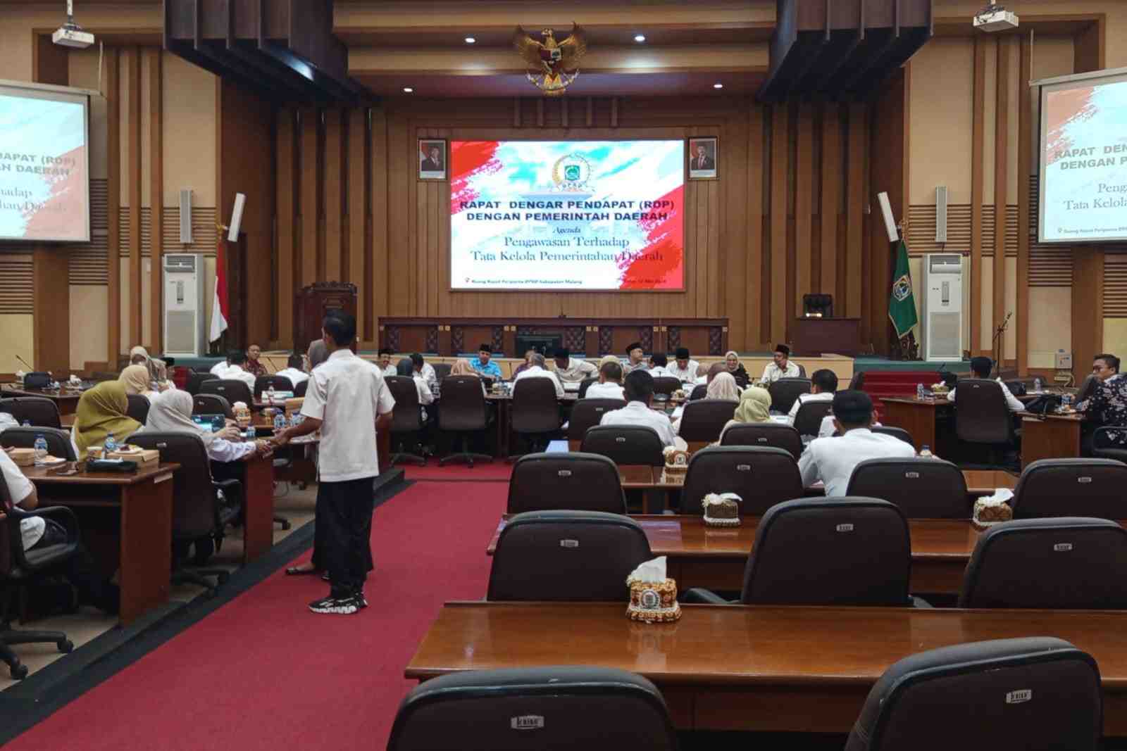 Rapat Dengar Pendapat 4 ok_11zon Temukan Dugaan Surat Kerja Wabup Malang Tidak Sesuai SOP, DPRD Panggil Sejumlah OPD