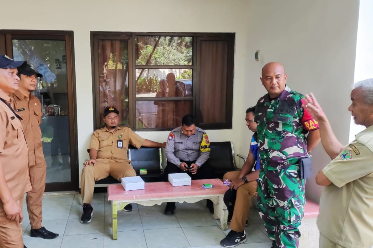 Babinsa Kedungkandang Kawal Sosialisasi Penertiban PKL GOR Ken Arok