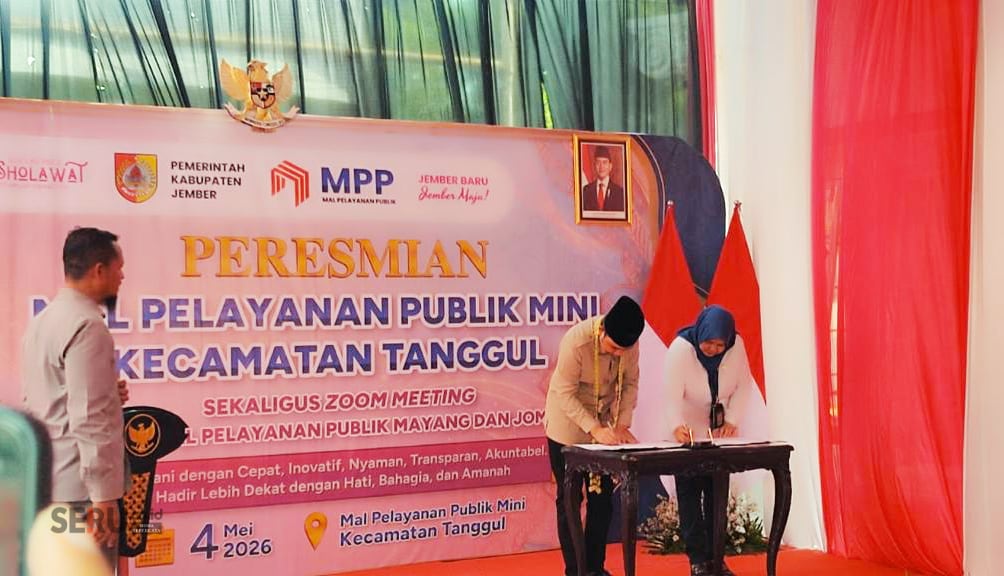 Bupati Jember Muhammad Fawait saat resmikan MPP di Tanggul. (Seru.co.id/sgt) Gus Fawait Resmikan MPP Mini di Tanggul Agar Warga Urus Adminduk Tak Perlu ke Kota