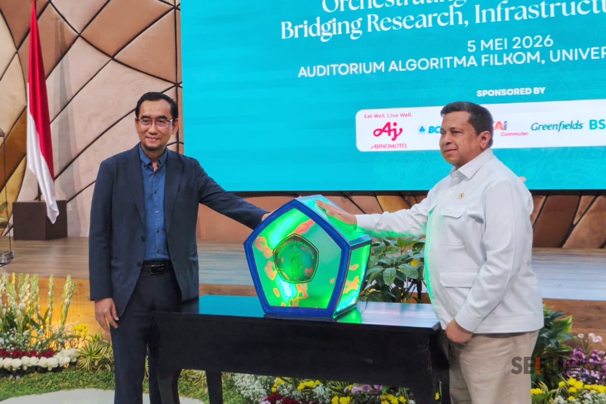 Rektor UB dan Kepala BPJPH saat membuka Indonesia Halal Ecosystem Summit & UB Halal Metric Award 2026. (Seru.co.id/bas) UB Dukung Indonesia Menuju Pusat Halal Dunia 2027, Sinergi BPJPH Perkuat Implementasi Halal Metric