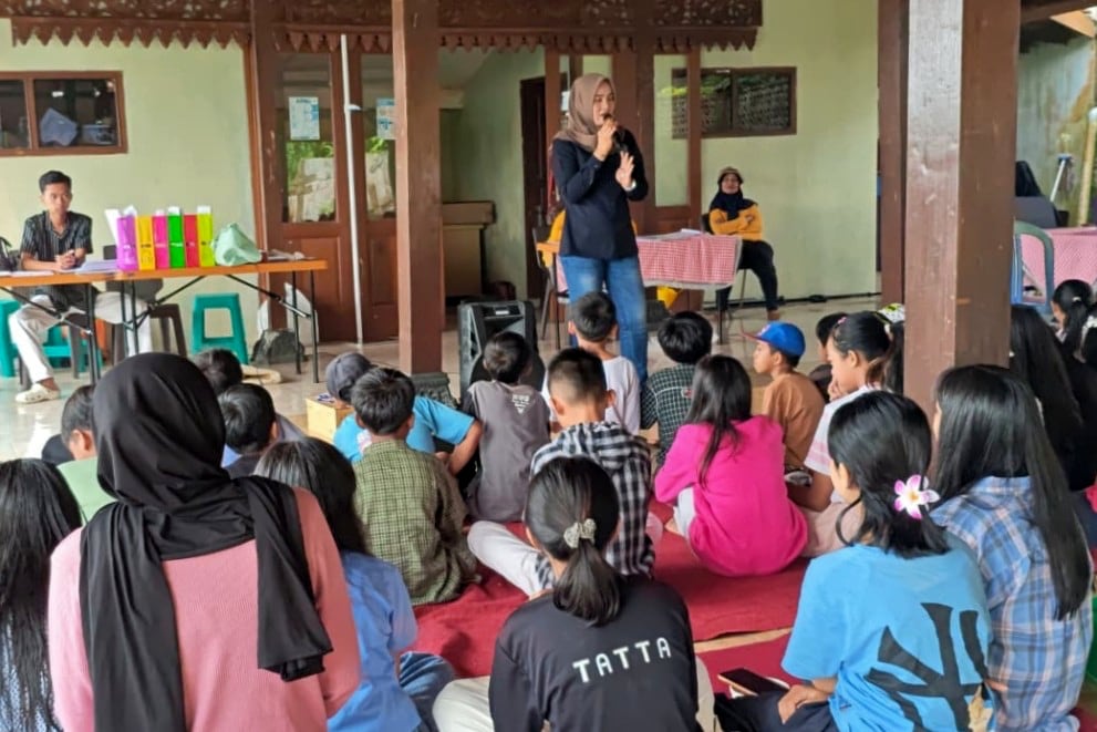 Satresnarkoba Polres Batu Edukasi Anti-Narkoba melalui Binluh di Bumiaji