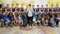 Suasana foto bersama setelah audiensi Bupati Fawait dengan Gus dan Ning Jember. (Ist.) Bupati Fawait Bakar Semangat Gus Ning Jember Agar jadi Motor Perubahan