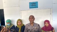 Kepala Satgas MBG Jember, Achmad Fauzi saat diwawancarai. (Seru.co.id/sgt) Satgas MBG Jember Sidak SPPG Penyebab 18 Siswa TK-PAUD Keracunan