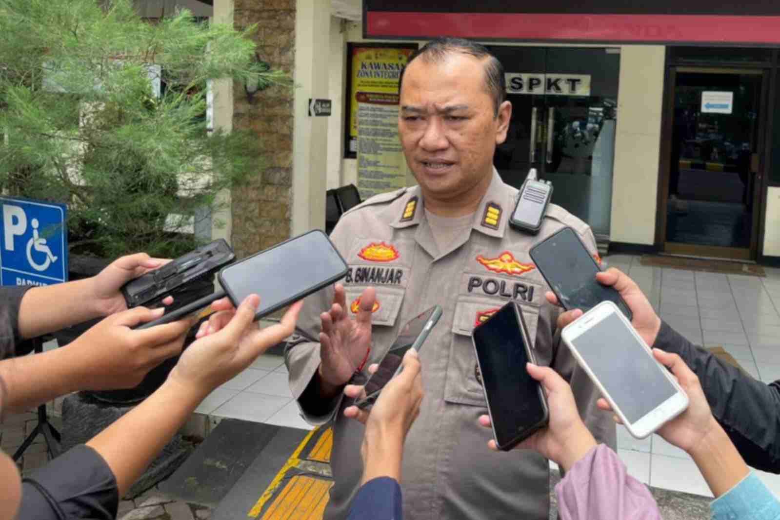 Gelapkan Barang Dari Beberapa Pemasok, Wanita di Singosari Digelandang Polisi
