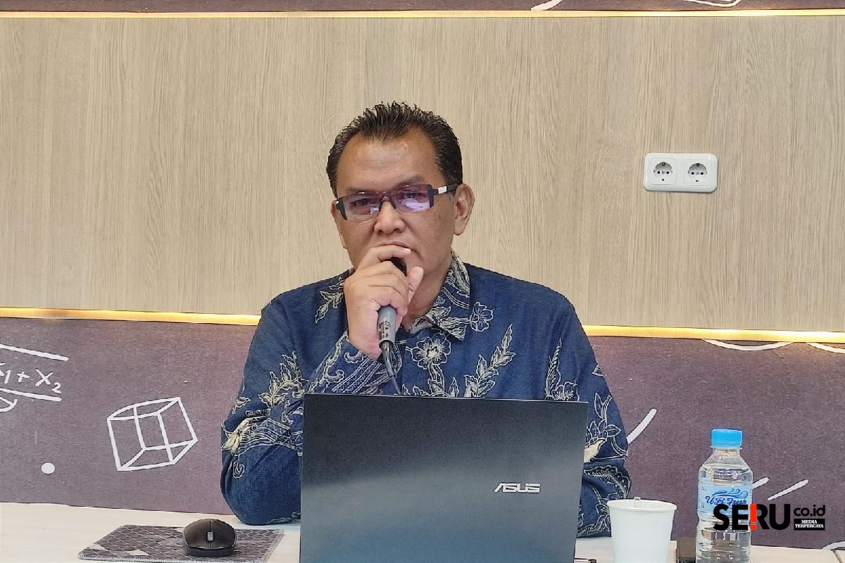 Kepala BPS Kota Malang, Umar Sjaifudin MSi. (rhd) Kepala BPS Kota Malang Sampaikan Pesan Mendalam pada Mahasiswa FSTeM UB