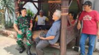 Babinsa Kelurahan Bareng Gelar Komsos Bersama Warga Ciptakan Lingkungan Kondusif