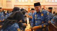 Wali Kota Malang 4_11zon Ambil Sumpah 50 PNS, Wali Kota Malang Tekankan Profesionalisme Pelayanan Publik