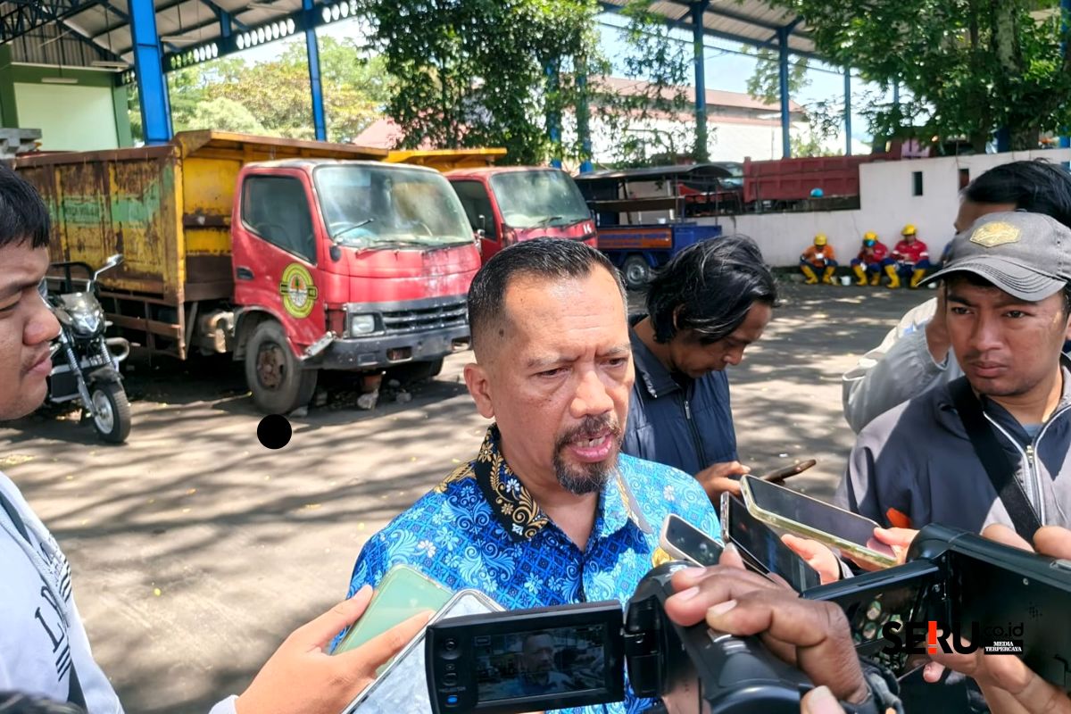 DLH Kota Malang memprioritaskan anggaran BBM untuk operasional kendaraan sampah dan RTH. (Seru.co.id/bas) Dampak Kenaikan BBM, DLH Kota Malang Prioritaskan Operasional Kendaraan Sampah dan RTH