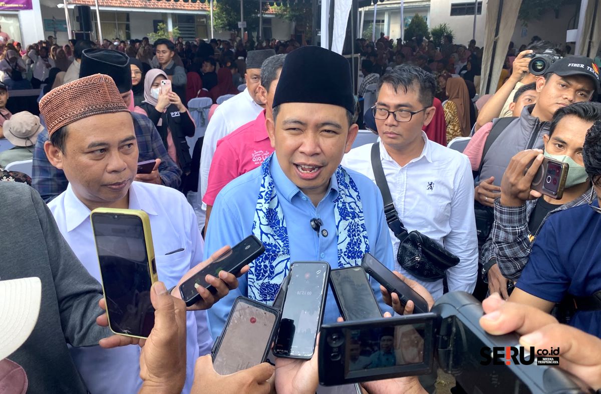 Ngantor di Desa Lagi, Gus Fawait Paparkan Program Beasiswa