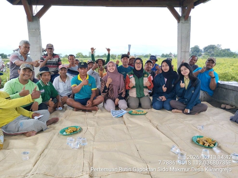 Kelompok Tani Sido Makmur, PPL Desa Krangrejo, dan Mahasiswa MBKM Mahasiswa Magang MBKM Universitas Brawijaya Didampingi PPL Desa Karangrejo Melaksanakan Sosialisasi Tata Cara Penjualan Gabah ke BULOG dan Kriteria Gabah Bermutu Tinggi
