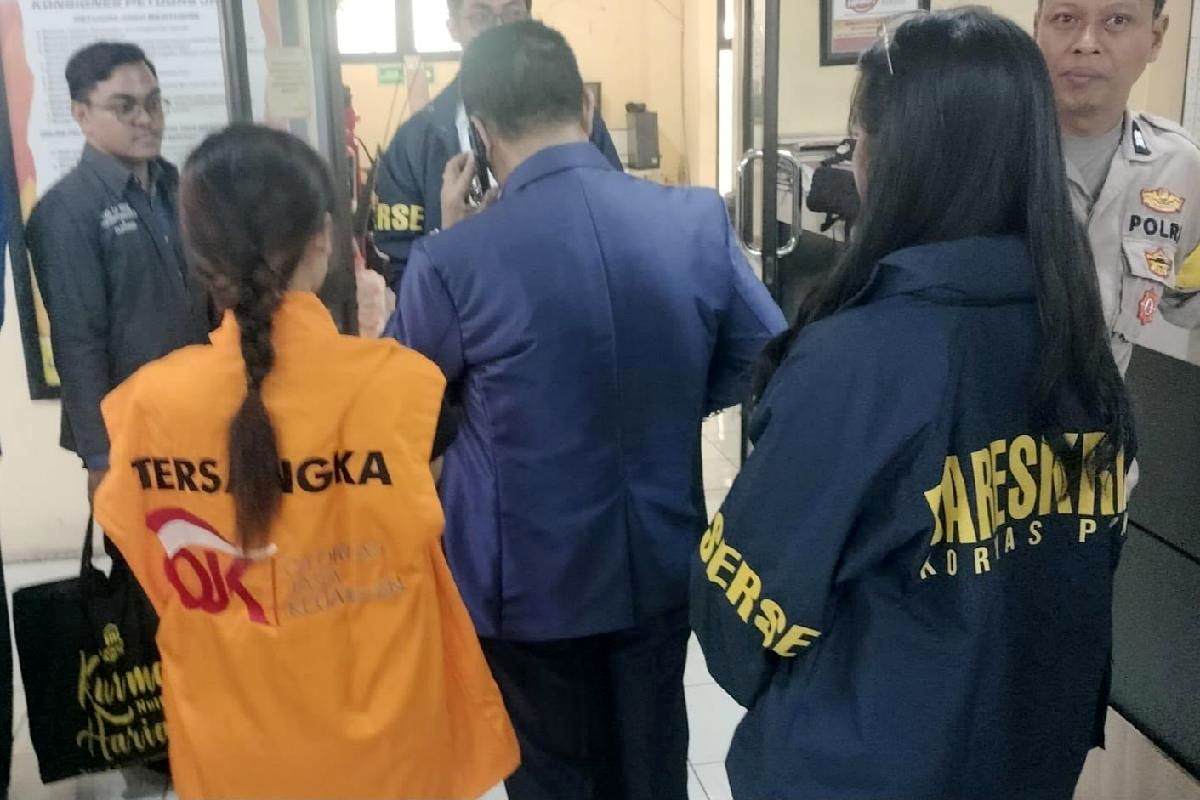 OJK tuntut Komisaris BPR DCN Malang ke meja hijau, dugaan manipulasi Rp36 miliar. (ist) OJK Tuntut Komisaris BPR DCN Malang ke Meja Hijau, Dugaan Manipulasi Rp36 Miliar