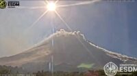 Gunung Merapi Erupsi Muntahkan Awan Panas 1,7 Km, Status Tetap Siaga