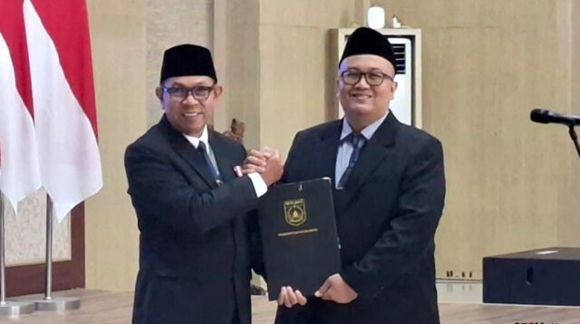 ​Wali Kota Batu Lantik Alfi Nurhidayat sebagai Sekda Baru, Fokus Reformasi Birokrasi dan Tiga Proyek Strategis