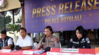 Press rilis di Polres Boyolali. (Seru.co.id/hms Polri) Curi Tembaga Mesin Berulang Kali, Buruh Pabrik di Boyolali Rugikan Perusahaan Rp47,6 Juta